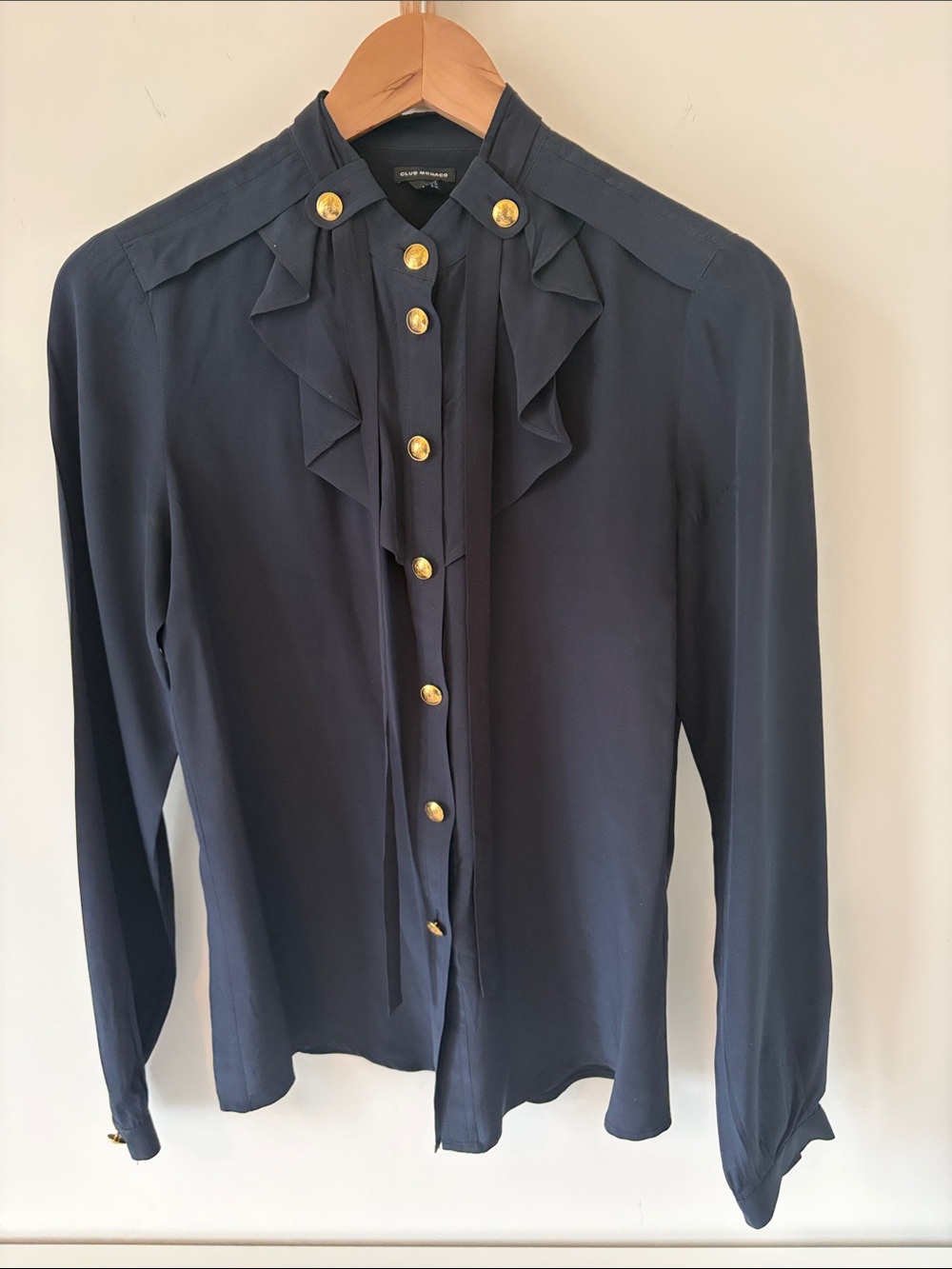 Club Monaco | 100% silk blouse | small